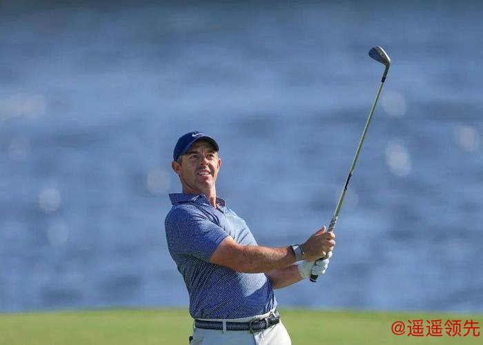 迪拜邀请赛第三轮埃尔维拉领先2杆 麦克罗伊第五